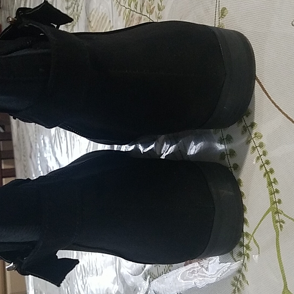 Style & Co. Boots - Picture 8 of 10